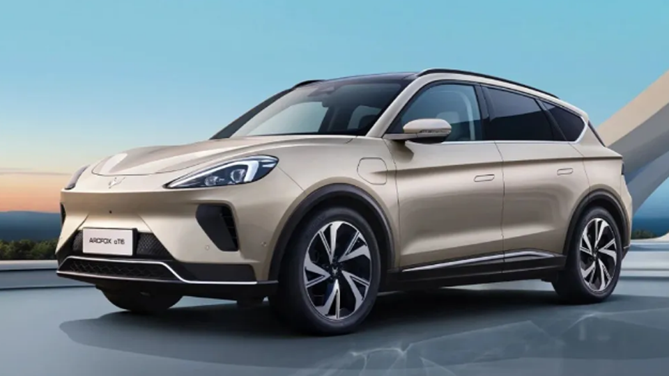 極狐 阿爾法T6正式上市｜官方指導(dǎo)價(jià)19.58萬元！